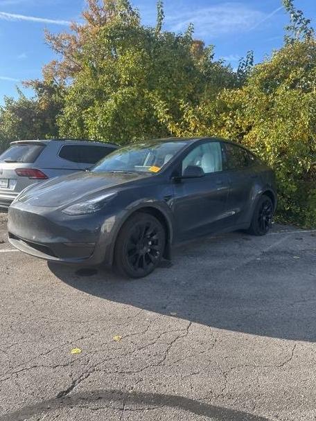 TESLA MODEL Y 2024 7SAYGDEEXRA220092 image